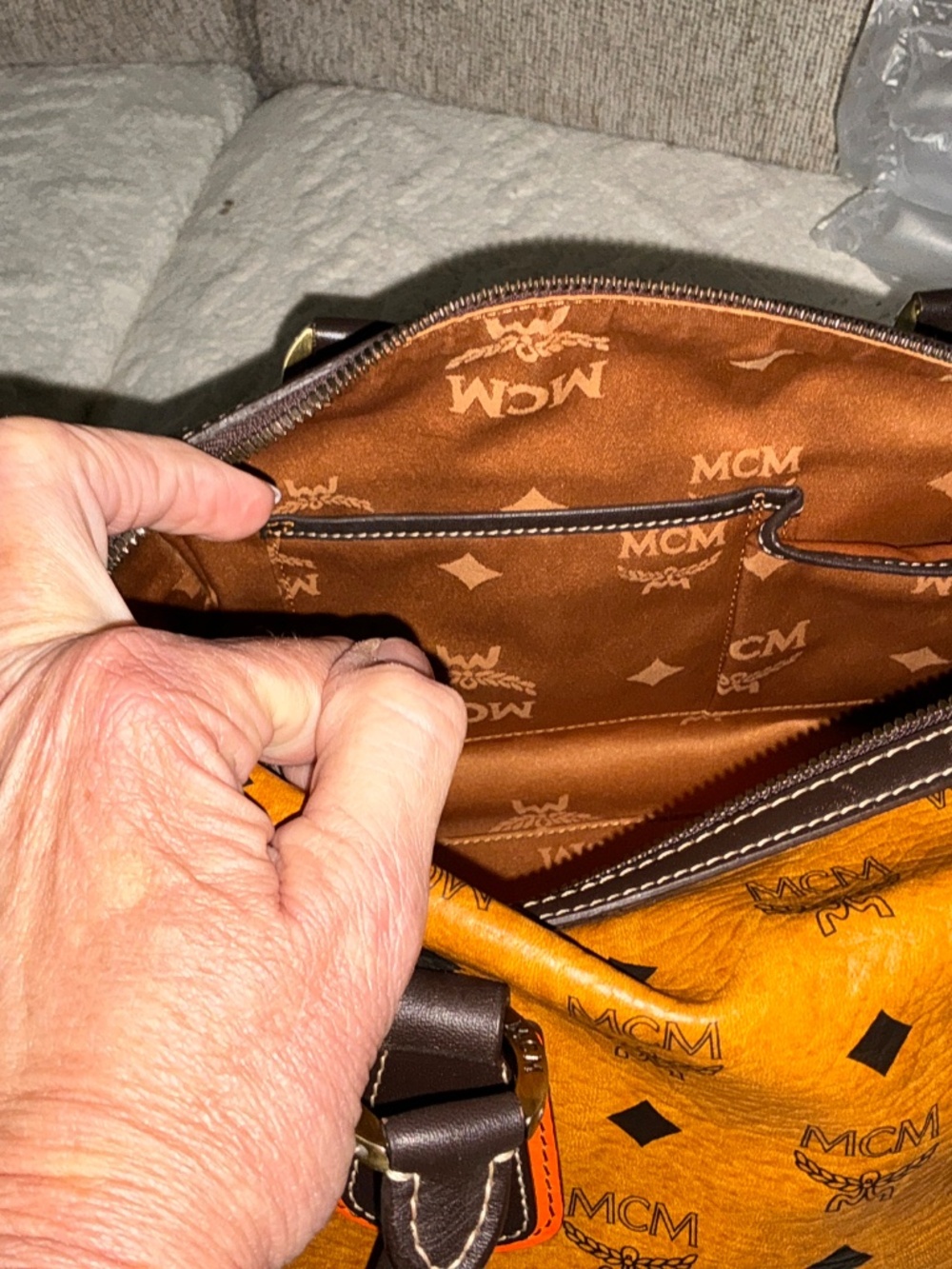 MCM - Picture 7 of 9